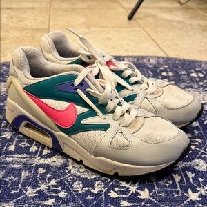 Nike White, Teal & Pink Retro Runner Sneakers